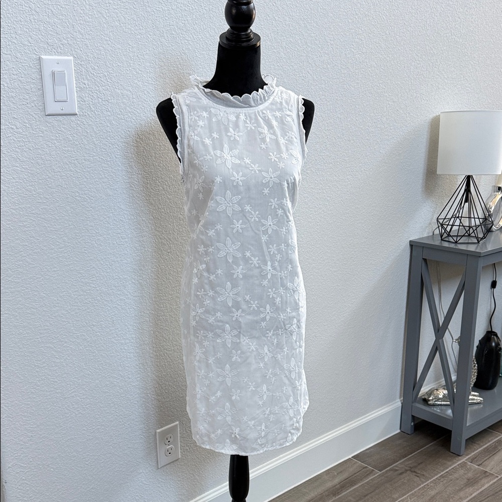 SHEIN White Floral Eyelet Sleeveless Shift Dress